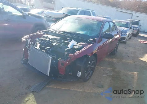 2025 Hyundai Elantra Sel Sport z USA, uszkodzony, nr VIN KMHLM4DG4SU997172